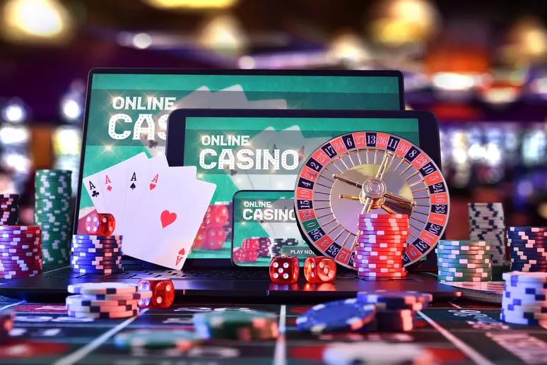 4 app casino-style entertainment section with soft colors